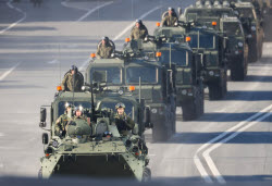 Military hardware heads for Moscow's Red Square on Victory Day