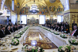 (+VIDEO) Moscow Kremlin reception for heads of foreign delegations