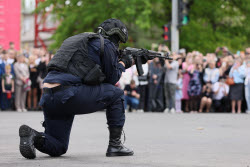 Празднование Дня Победы в Луганске