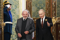 Presidents of Russia and Brazil meet in Moscow