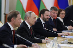 Встреча президента РФ Путина и президента Узбекистана Мирзиеева