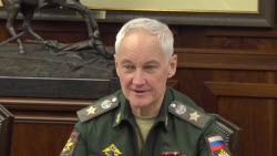ВИДЕО. Встреча министра обороны РФ Белоусова и министра обороны Киргизии Бекболотова