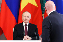 Russia's President Putin and Vietnamese Communist Party General Secretary To Lam meet in Moscow