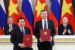 Russia's President Putin and Vietnamese Communist Party General Secretary To Lam meet in Moscow