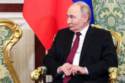 Встреча президента РФ Путина и президента Абхазии Гунбы
