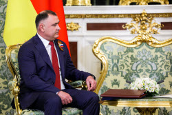 Встреча президента РФ Путина и президента Южной Осетии Гаглоева