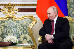 Встреча президента РФ Путина и президента Южной Осетии Гаглоева