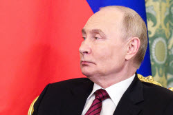 Встреча президента РФ Путина и президента Южной Осетии Гаглоева