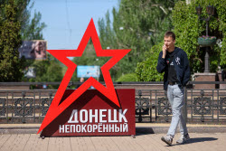 Historical reenactment of 2014 status referendum in Donetsk