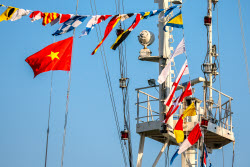 Professor Gagarinsky vessel handed over to Vietnam-Russia Tropical Centre