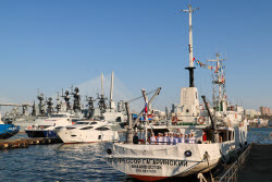 Professor Gagarinsky vessel handed over to Vietnam-Russia Tropical Centre