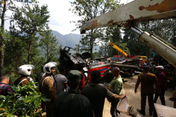 More than 20 killed as bus plunges into precipice in Sri Lanka's Central Province