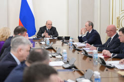 Russian PM Mishustin meets with his deputies