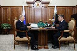 Russian President Putin meets with Ivanovo Region Governor Voskresensky