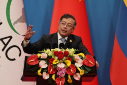 Opening ceremony of China-CELAC Forum in Beijing