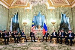Официальный визит премьер-министра Малайзии Ибрагима в Москву