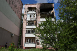 Последствия обстрела Токмака в Запорожской области