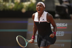 Теннисный турнир WTA 1000 в Риме, 1/4 финала: Кори Гауфф (США) - Мирра Андреева (Россия) - 6:4, 7:6 (7:5)