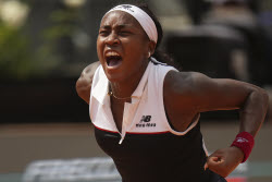 Теннисный турнир WTA 1000 в Риме, 1/4 финала: Кори Гауфф (США) - Мирра Андреева (Россия) - 6:4, 7:6 (7:5)