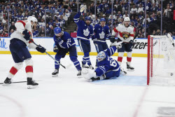 Panthers Maple Leafs Hockey
