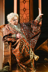 Laugh of Achelata production premieres in Moscow