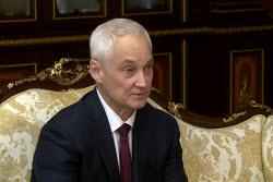 Belarus President Lukashenko and Russian Defence Minister Belousov meet in Minsk