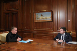 Russian Security Council Deputy Chairman Medvedev meets with Yamalo-Nenets Autonomous Area Governor Artyukhov