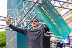 Легкоатлетическая эстафета по Садовому кольцу в Москве