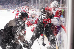 Kontinental Hockey League Playoffs: Traktor Chelyabinsk vs Lokomotiv Yaroslavl