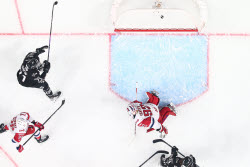 Kontinental Hockey League Playoffs: Traktor Chelyabinsk vs Lokomotiv Yaroslavl