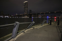 Brooklyn Bridge Collision