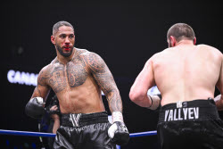 Tony Yoka Defeats Russian Fighter Arslan Yallyev - Paris