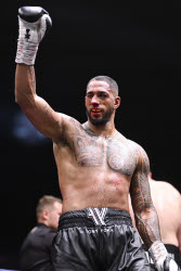Tony Yoka Defeats Russian Fighter Arslan Yallyev - Paris