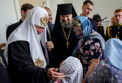 Освящение патриархом Кириллом Благовещенского собора в Воткинске