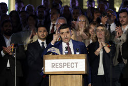Reactions to first exit polls in Romania's presidential runoff