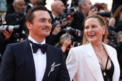 78eme Festival International Du Film De Cannes. MontÃƒÂ©E Des Marches Du Film The Phoenician Theme. VAUTIER