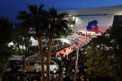APTOPIX France Cannes 2025 The Phoenician Scheme Departures