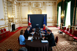 Первый после Brexit саммит Великобритании и Евросоюза в Лондоне