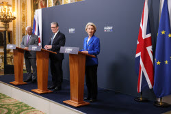 Первый после Brexit саммит Великобритании и Евросоюза в Лондоне