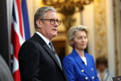 Первый после Brexit саммит Великобритании и Евросоюза в Лондоне