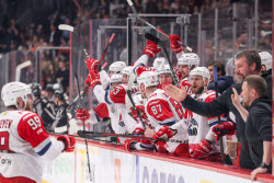 Kontinental Hockey League: Traktor Chelyabinsk 1 - 3 Lokomotiv Yaroslavl