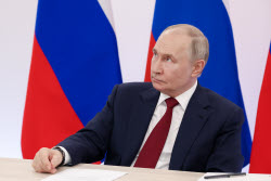 Рабочая поездка президента РФ Путина в Южный федеральный округ