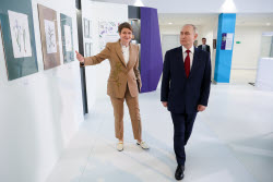 Рабочая поездка президента РФ Путина в Южный федеральный округ