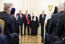 Пасхальный прием министра иностранных дел РФ Лаврова