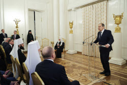 Russian Foreign Minister Lavrov hosts Easter reception