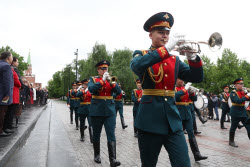 Союз театральных деятелей РФ возложил цветы к Могиле Неизвестного Солдата