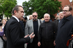 Союз театральных деятелей РФ возложил цветы к Могиле Неизвестного Солдата