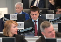 Strategic session on development of space industry