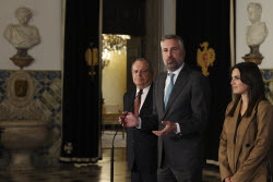 Portuguese President de Sousa receives political parties following the legislative elections