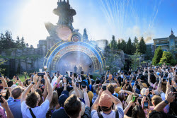 Universal Epic Universe new park opening in Florida